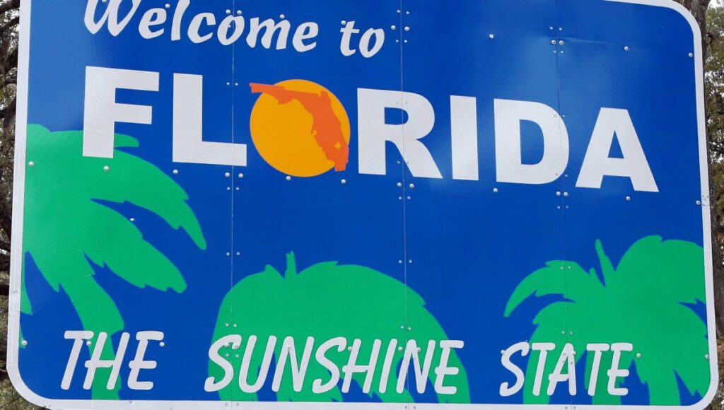 Things To Consider When Moving to Florida